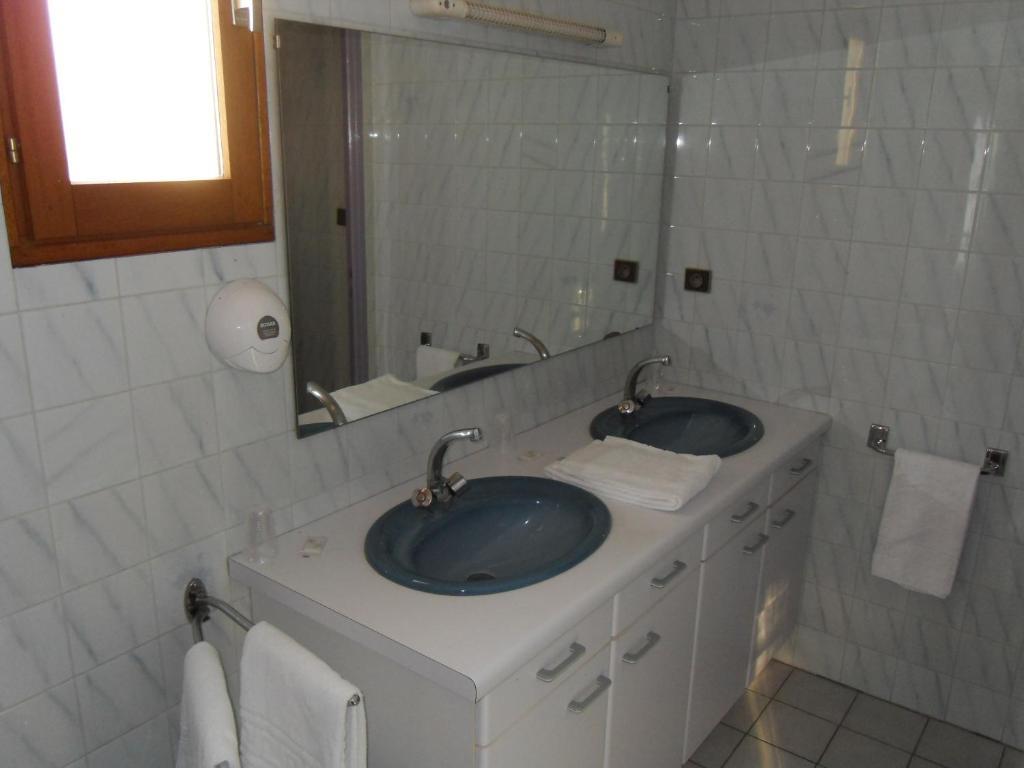 Le Clos Du Loup Rouffire Esterno foto
